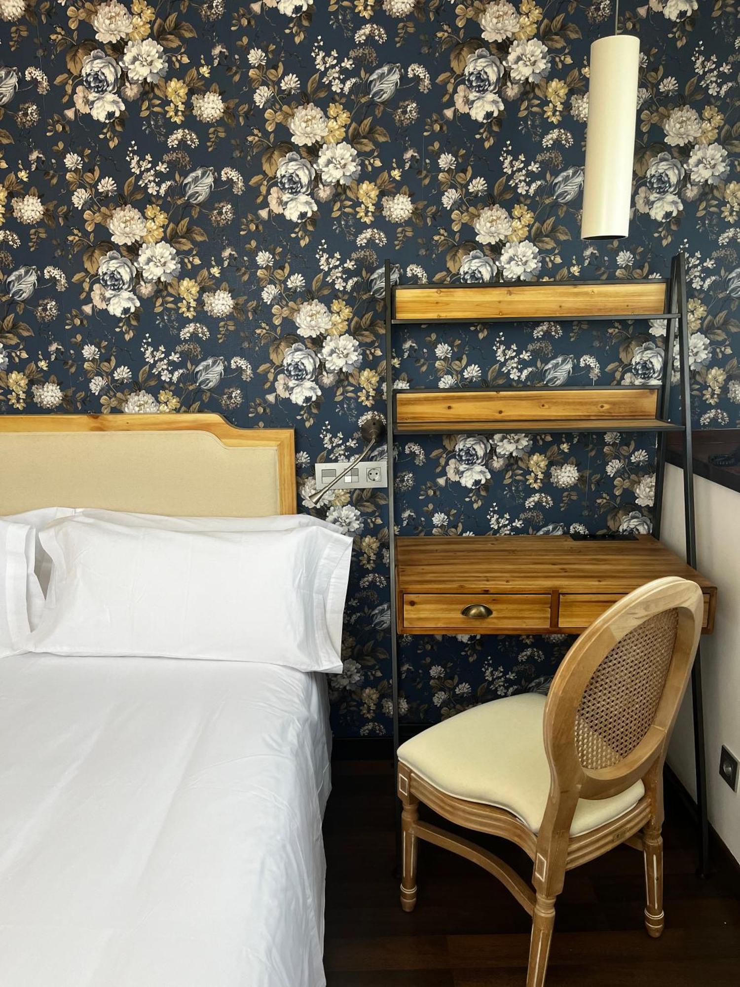 Hotel Christine Boutique 2*